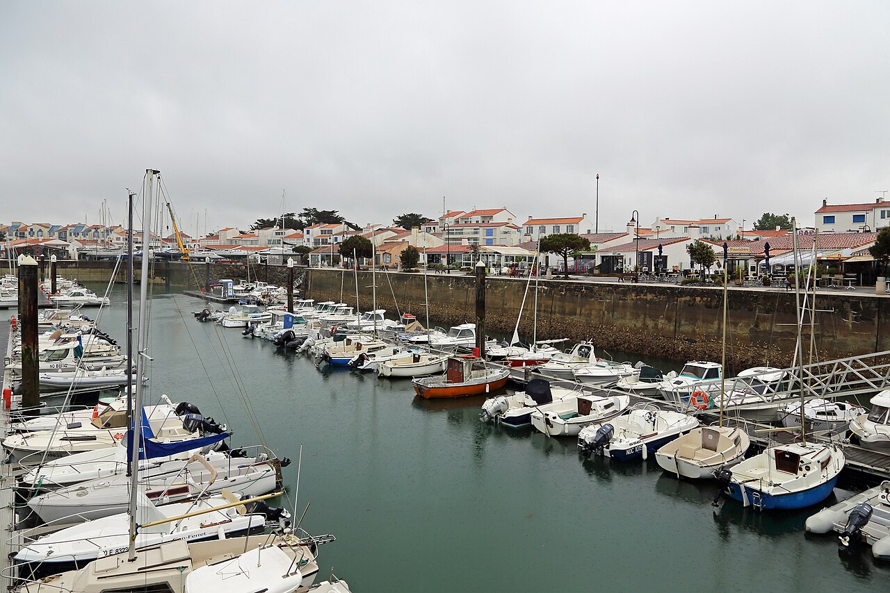 L'Herbaudière harbour