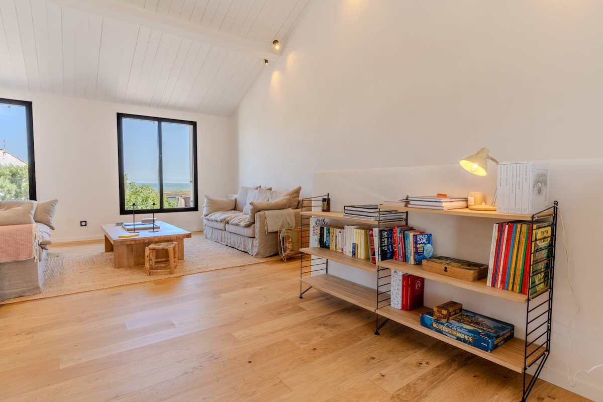Living room with sea view